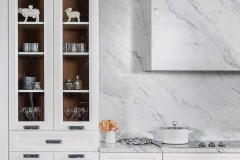 FB-Allure-Onyx-Frost-Fabuwood-Kitchen-Cabinetry-oasis-close-up-1